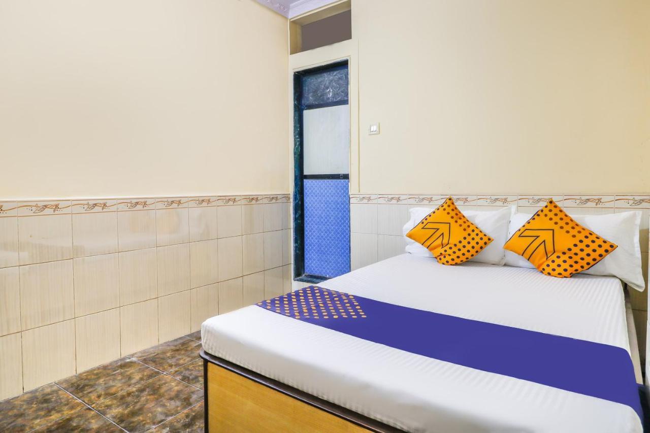 Spot On 66527 Pallavi Lodge Ulhasnagar Exterior photo
